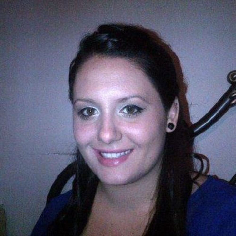 Meet your Posher, Alyssa